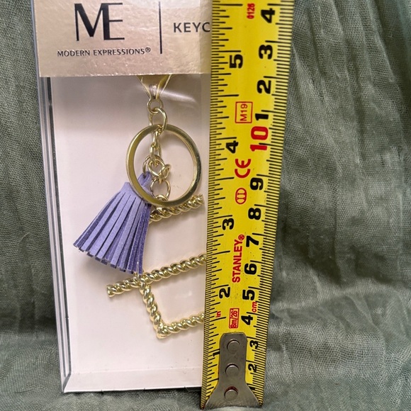Modern Expressions Letter E Purple Tassel Keychain NIB - Picture 5 of 5
